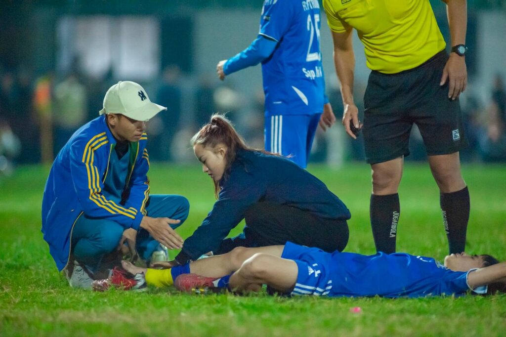 Calor vs frío en medicina deportiva: cuándo aplicar cada uno para una recuperación eficaz